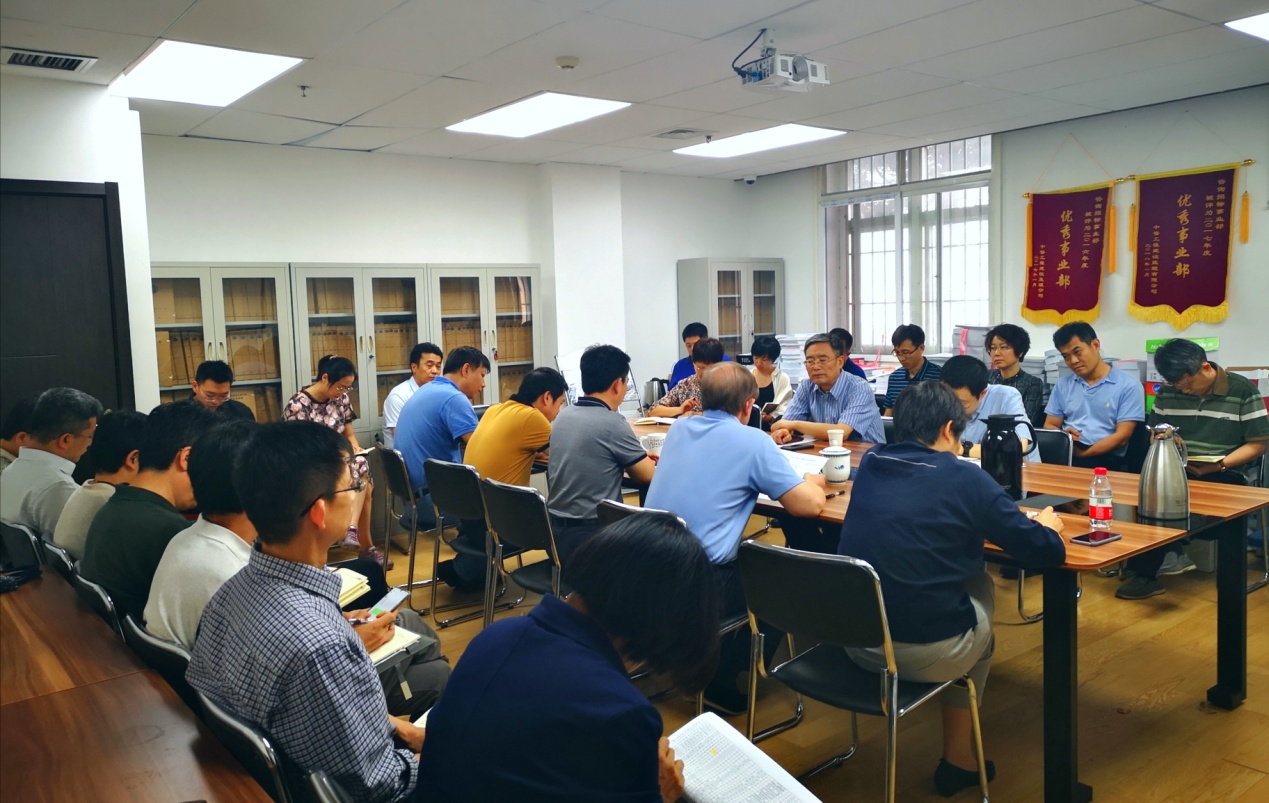 茍護(hù)生同志赴交通業(yè)務(wù)部、能源業(yè)務(wù)部、中咨監(jiān)理公司和工程公司調(diào)研、講黨課4.jpg